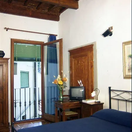 A.chiazza 2* Florence